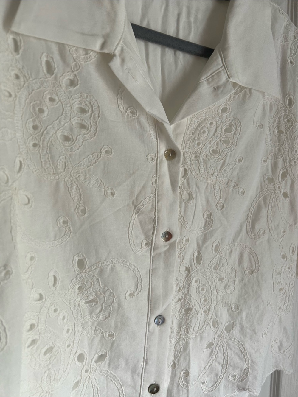 White Eyelet Button-Front Short Sleeve Top - Picture 3 of 3